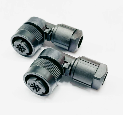 FANUC CNC Servo Motor Connector with 8pin 4PIN 6PIN 12PIN 17PIN Configurations and 1000V Voltage Rating in Metal/Plastic Construction