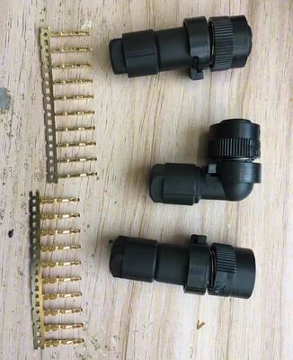 FANUC, Yaskawa, Sanyo Motor Connectors JAE 4-pin / 10-pin JN1DS04FK1 JN1DS10SL1