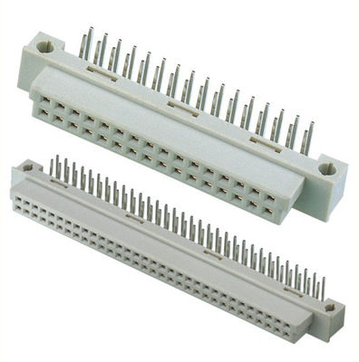DIN 3 Sıralı 64 Pin IDC Şerit Kablo Konnektörleri PBT Gövde Pinli Bakır Alaşımlı Malzeme
